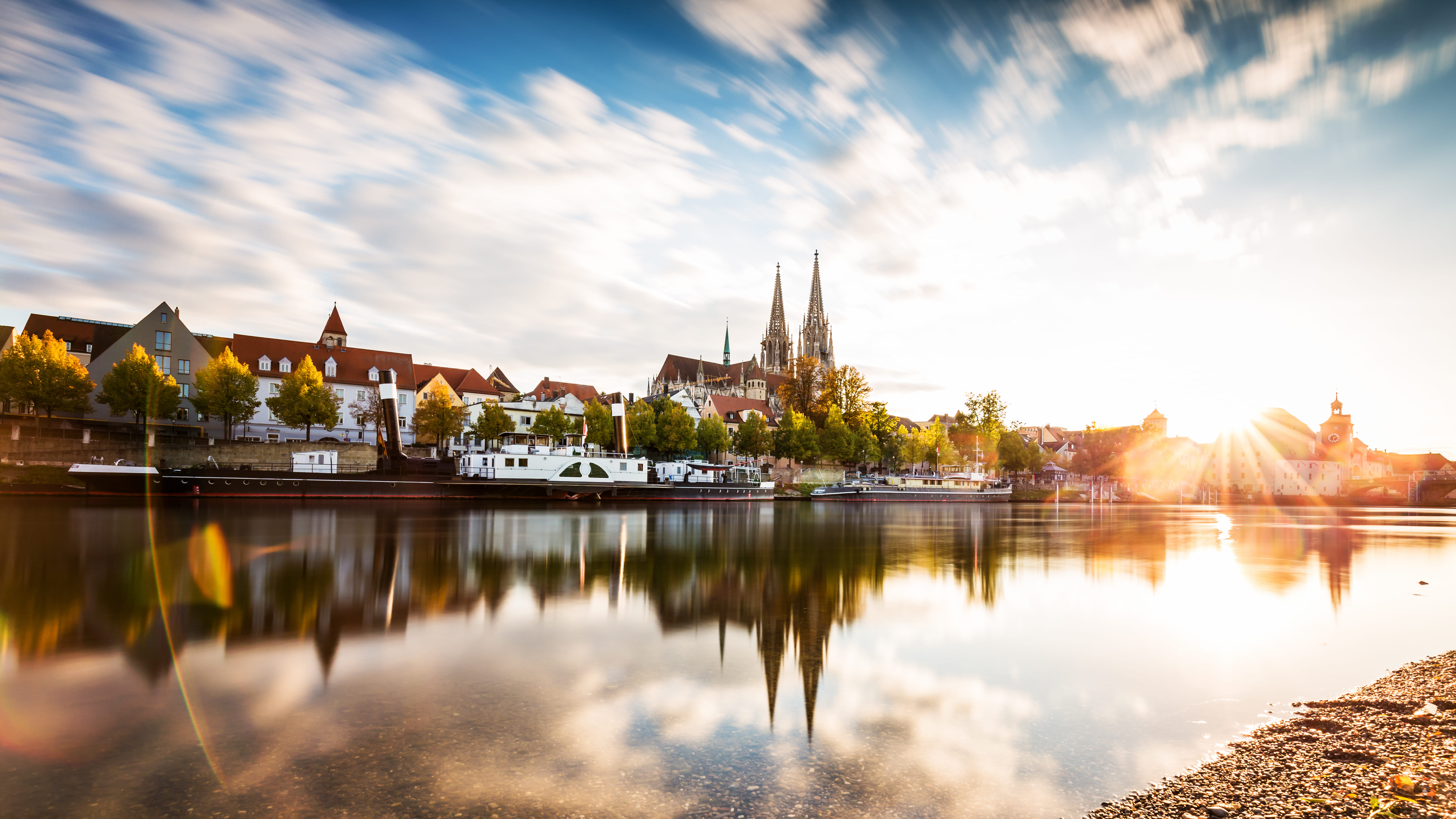 Hintergrund Regensburg